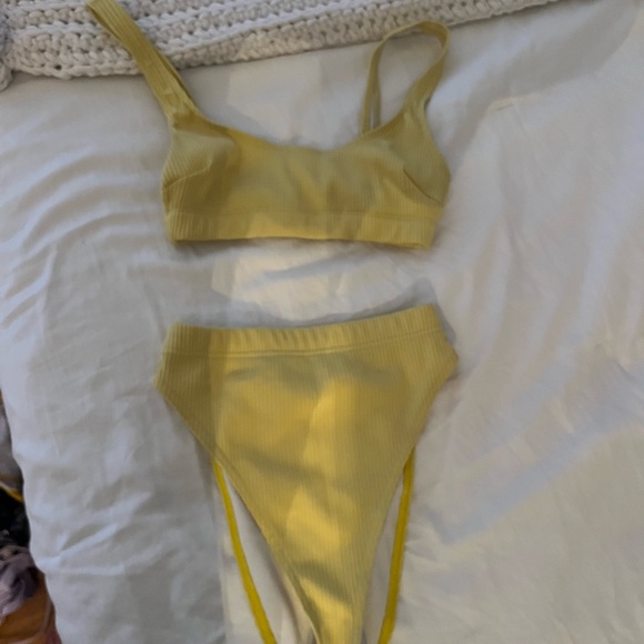 ASOS Yellow Ribbed Bikini - Picture 3 of 3
